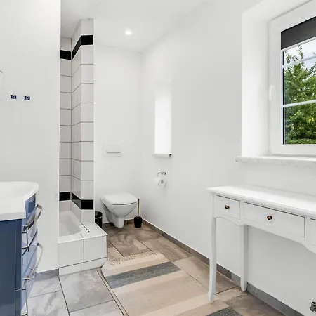 Aliza - 14km From The Sea By Interhome Feriehus