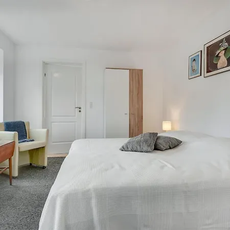 Aliza - 14km From The Sea By Interhome Feriehus *