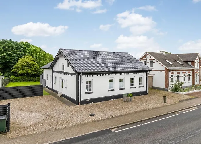 Aliza - 14km From The Sea By Interhome Hébergement de vacances